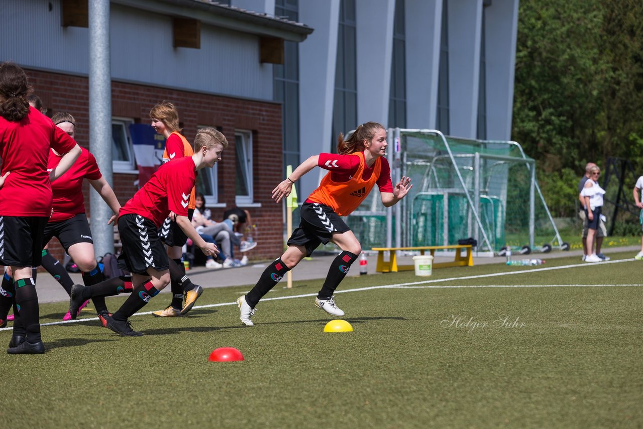 Bild 74 - B-Juniorinnen Pokalfinale SV Henstedt Ulzburg - SG Holstein Sued : 2:0